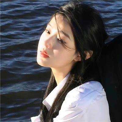 银发的阿基多